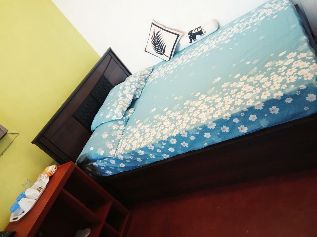 Colombo City Jumbo Backpackers Hostel Exterior foto