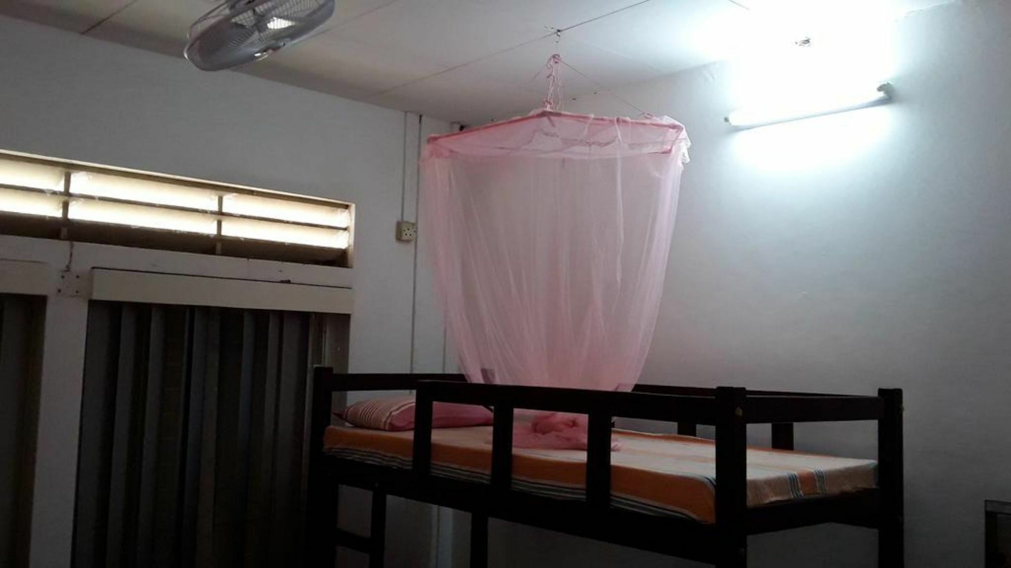 Colombo City Jumbo Backpackers Hostel Exterior foto